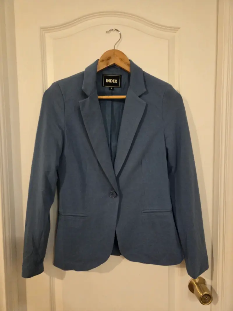 Blazer rojo elegante para mujer - 3