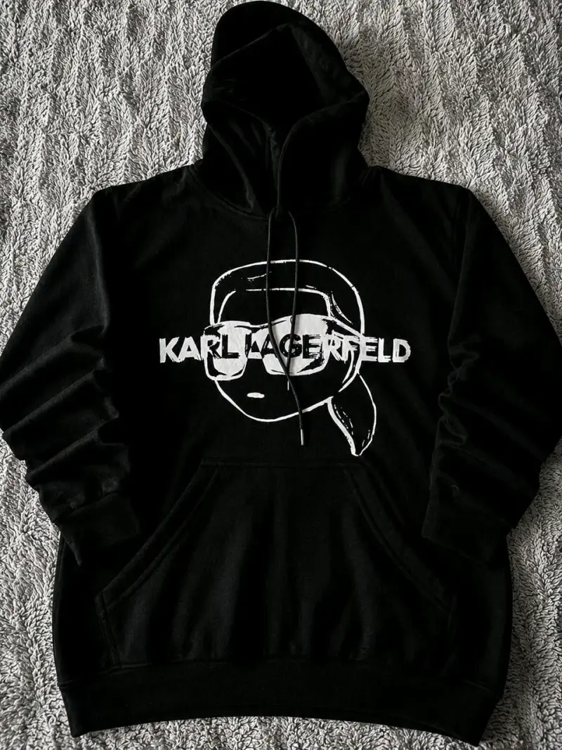 Polerón negro Karl Lagerfeld con capucha