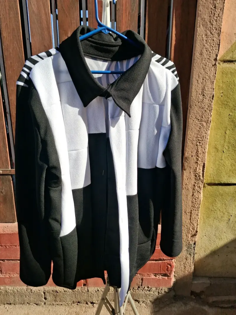 Camisa de invierno en blanco y negro con diseño - 6