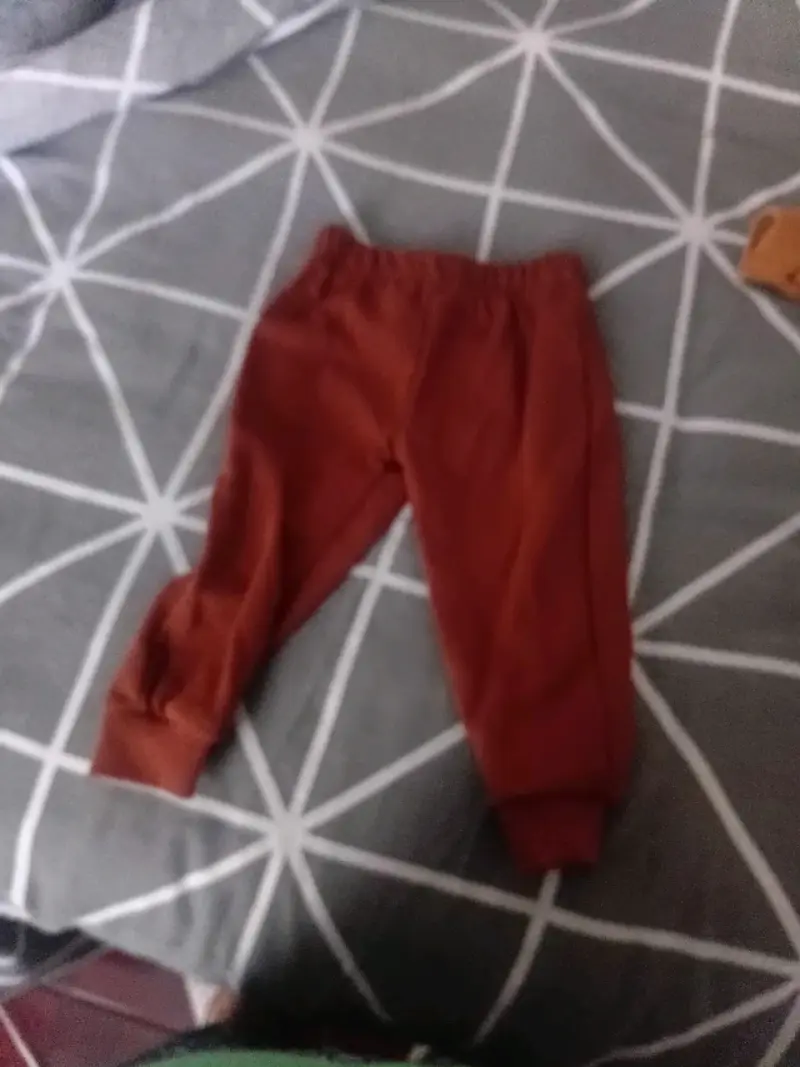 Conjunto de ropa infantil con diseño de dinosaurios - 3