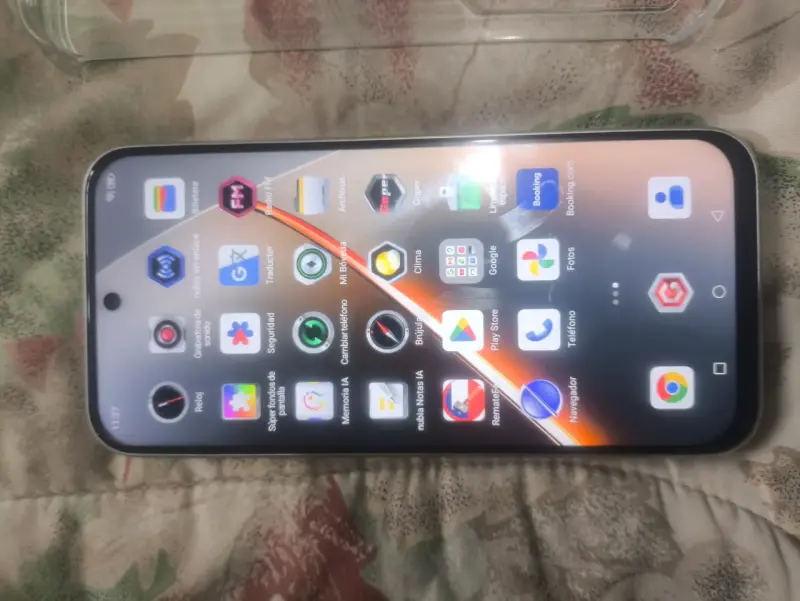 Smartphone Nubia Neo 5G amarillo con cargador - 1