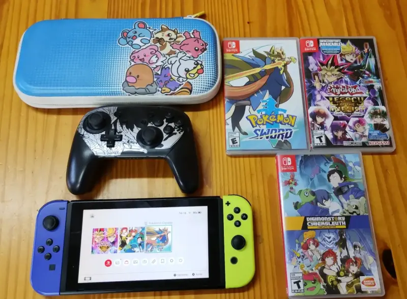 Nintendo Switch+ 3 juegos Físicos+ Accesorios - 1