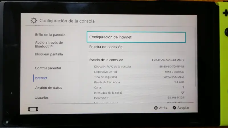 Nintendo Switch+ 3 juegos Físicos+ Accesorios - 6