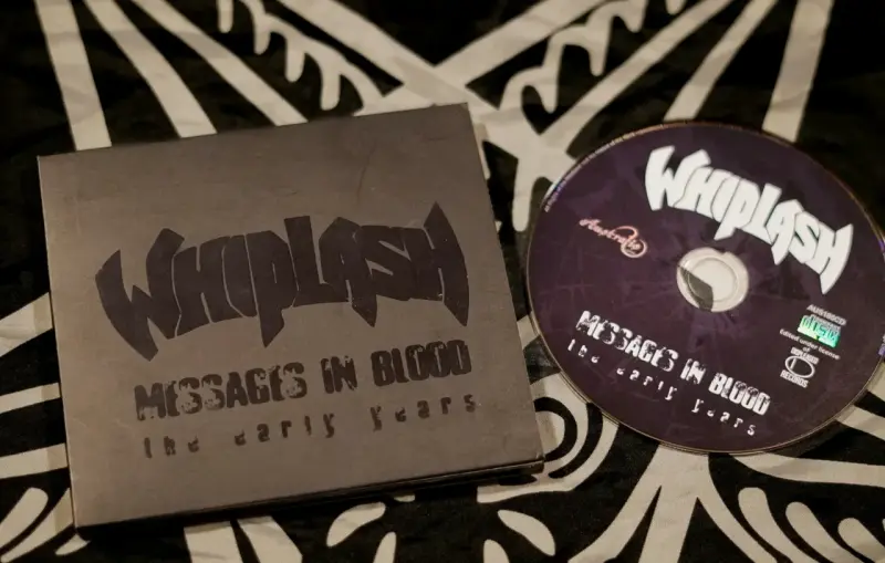 CD de música estilo metal - 6