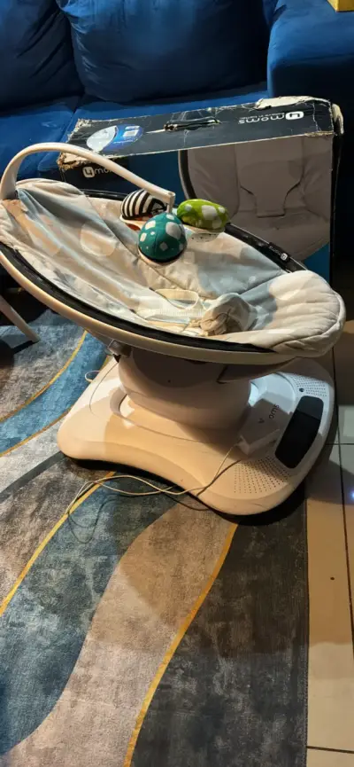 Silla mecedora para bebé 4moms Mamaroo - miniatura 2