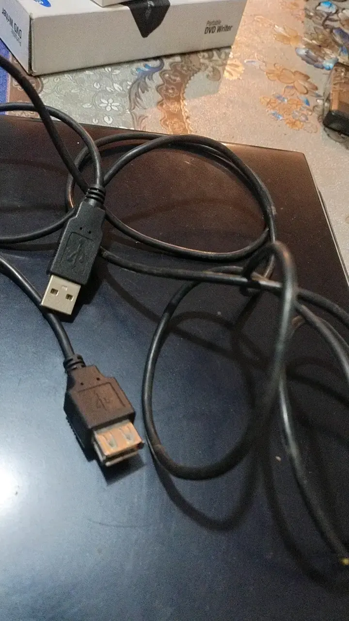 Cable USB para grabadora de DVD externa