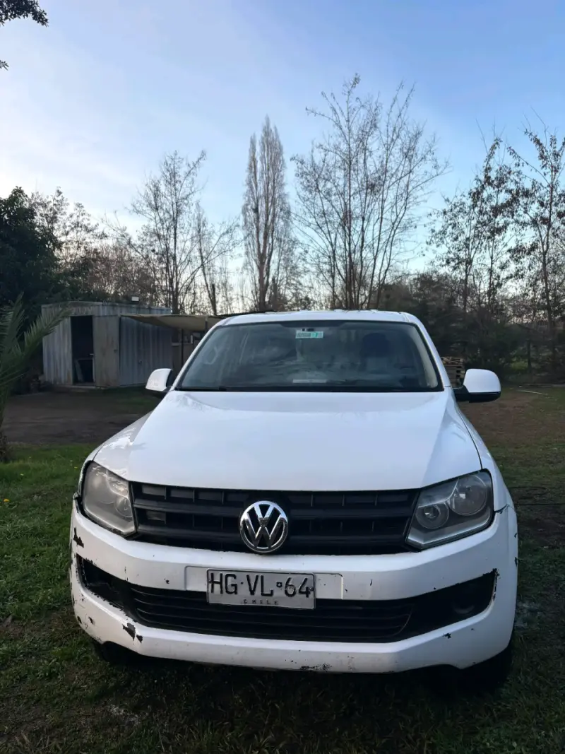 Camioneta Volkswagen Amarok 4x2 Blanca - 1