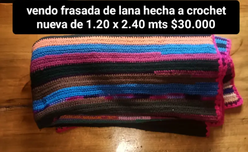 Frasada de lana hecha a crochet nueva