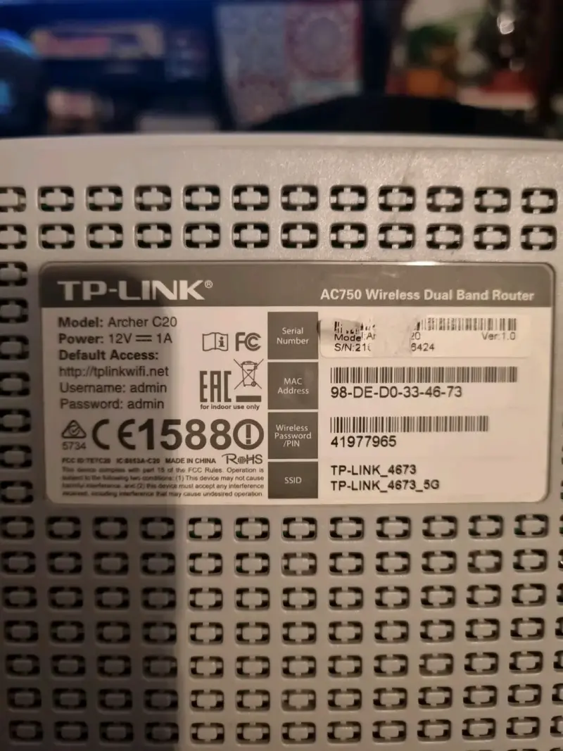 Router inalámbrico TP-Link con antenas - 3