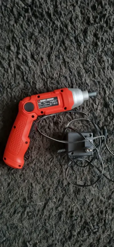 Destornillador Eléctrico Black & Decker 3.6V - miniatura 1