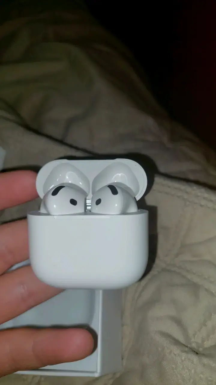 Airpods 4ta generacion - 3