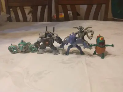 15 Figuras de acción invizimals - miniatura 3