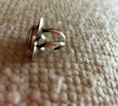 Anillo de plata con diseño espiral floral - miniatura 2