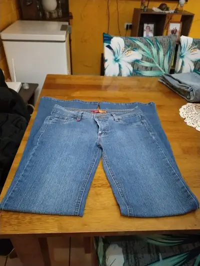 Jeans de mezclilla azul BB2 talla 42 - miniatura 1