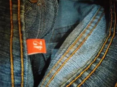Jeans de mezclilla azul BB2 talla 42 - miniatura 3