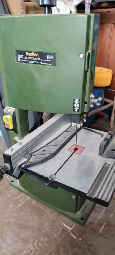 Sierra de Cinta Bauker para Madera - miniatura 1
