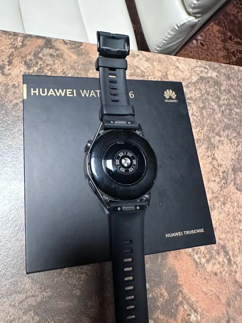Smartwatch Huawei gt6 - 1