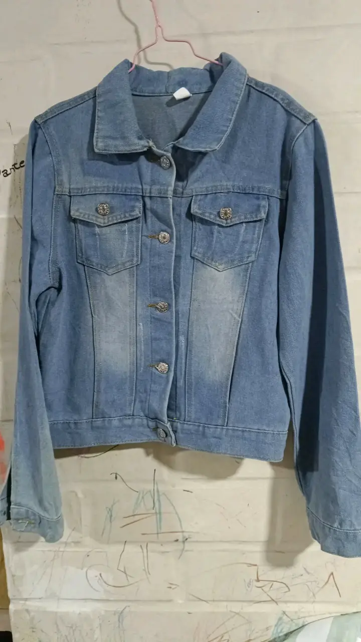 Chaqueta de mezclilla para mujer en varios colores - 1