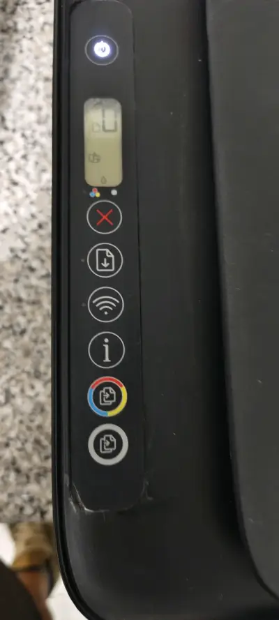 Impresora multifuncional HP con conexión WiFi - miniatura 1