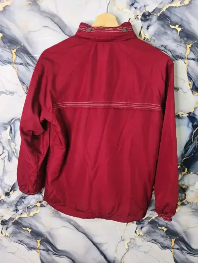 Chaqueta Roja Old Navy con Forro Interior - miniatura 2