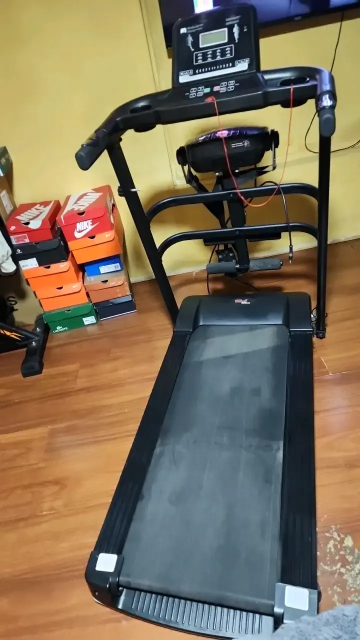 Caminadora eléctrica plegable con pantalla digital - 1