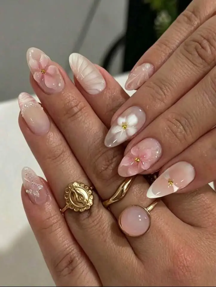 Uñas Press-on decoradas con flores 3D talla XS - 1