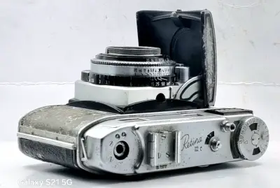 Cámara Kodak Retina IIIC vintage con lente Synchro - miniatura 4