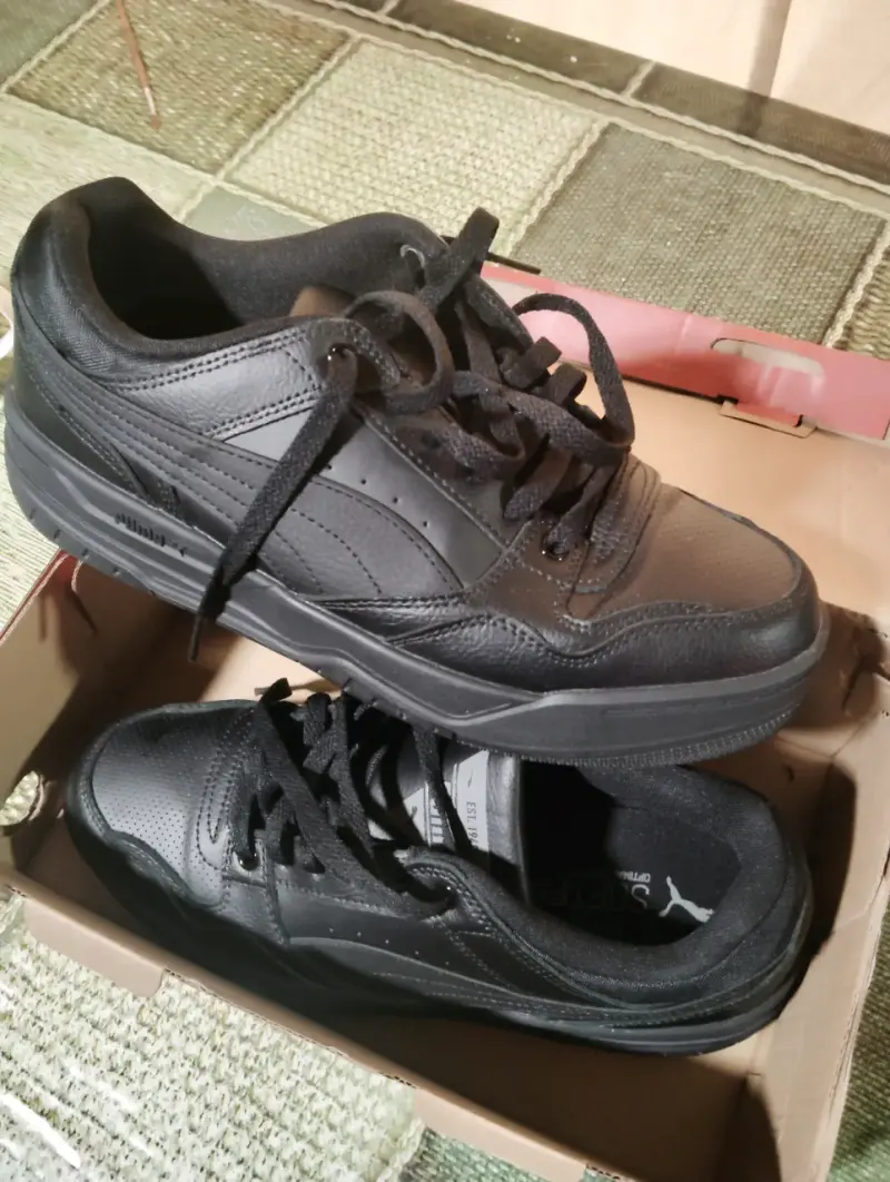 Zapatillas deportivas negras Puma talla 444 - 2