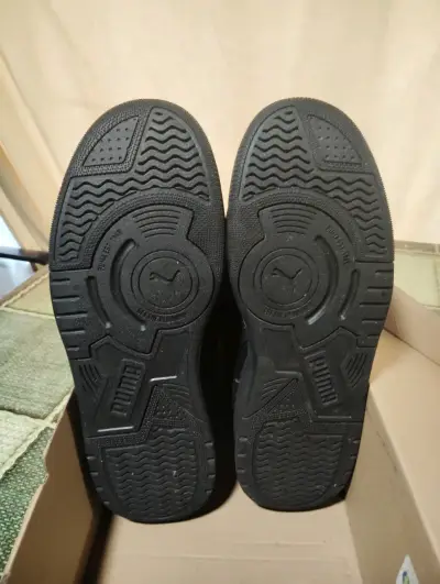 Zapatillas deportivas negras Puma talla 444 - miniatura 5