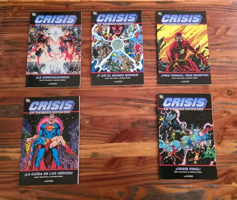 Lote 5 Cómics Crisis Tierras Infinitas (Falta #5)