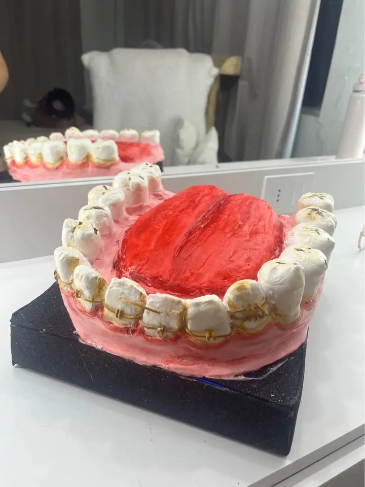 Maqueta de Dientes fenicios - 1
