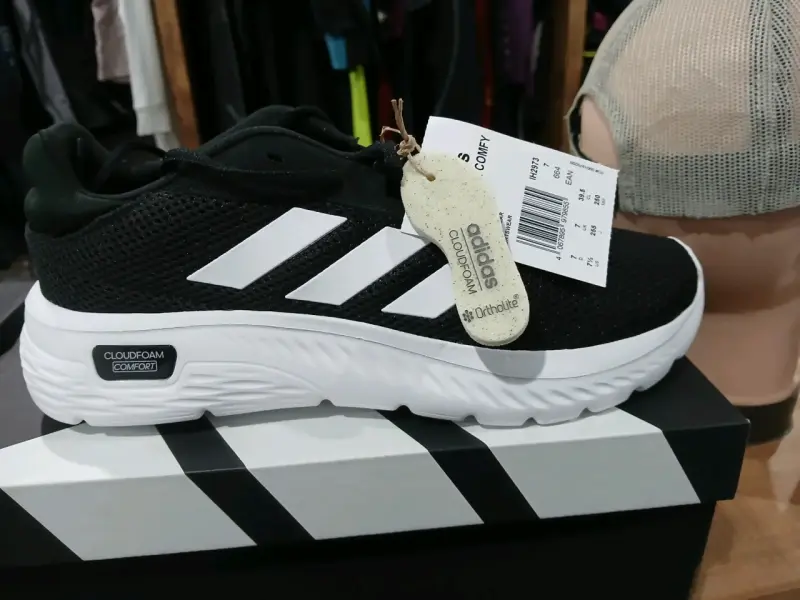 Zapatillas deportivas Adidas Cloudfoam negras - 1