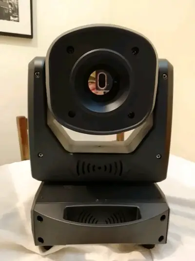 Cabezas móviles Tronlight LED Moving Head - miniatura 4