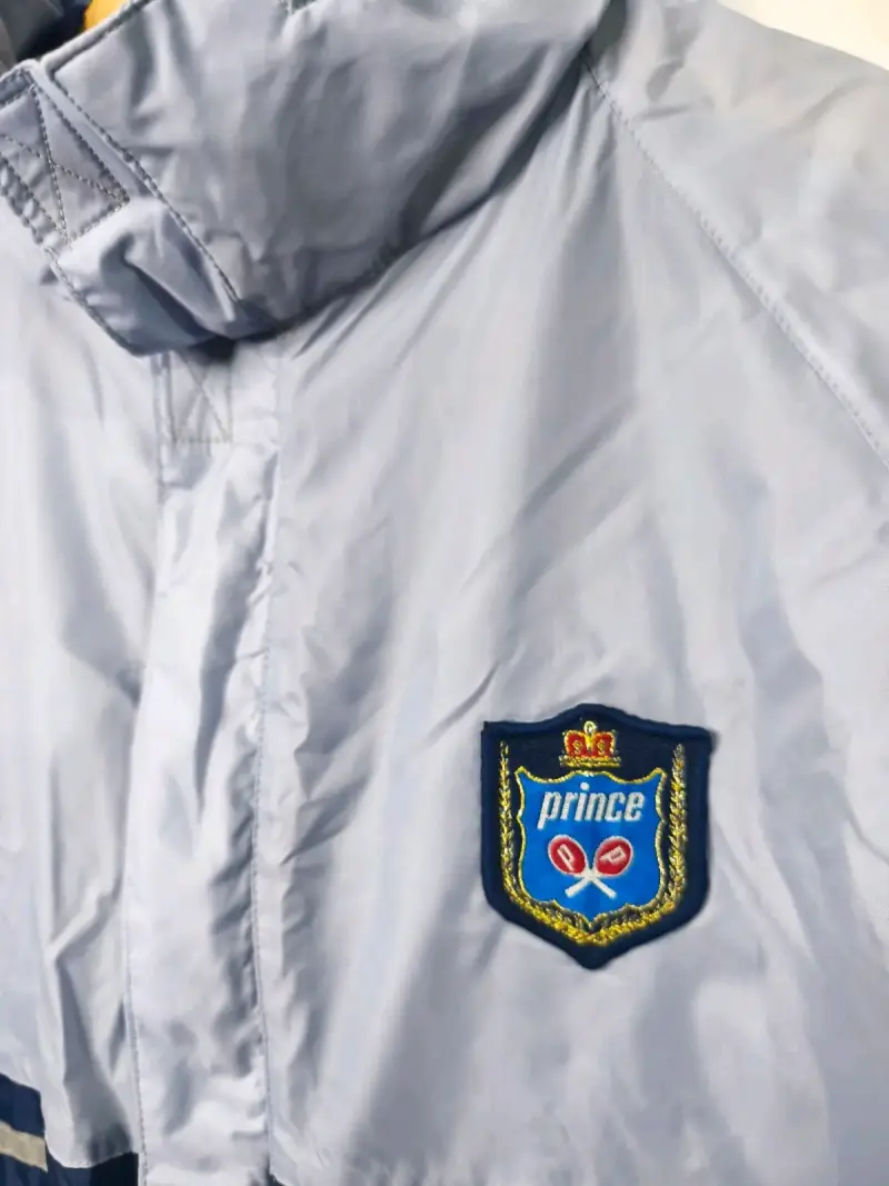 Chaqueta deportiva azul Prince con logo - 3