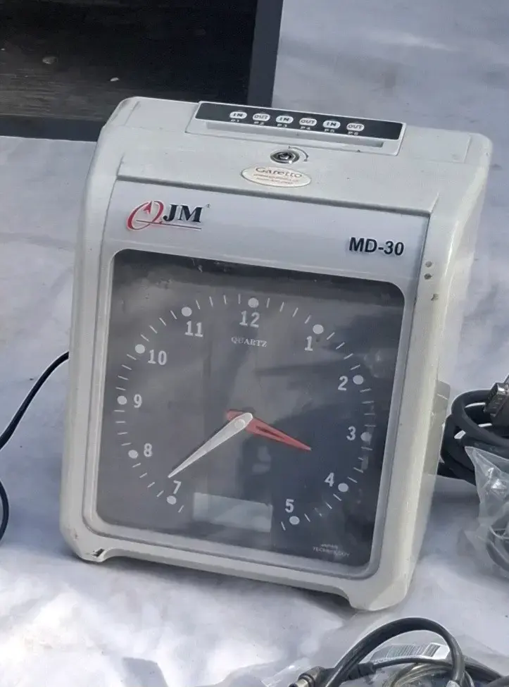 Reloj marcador de asistencia QJM MD-30 - 1