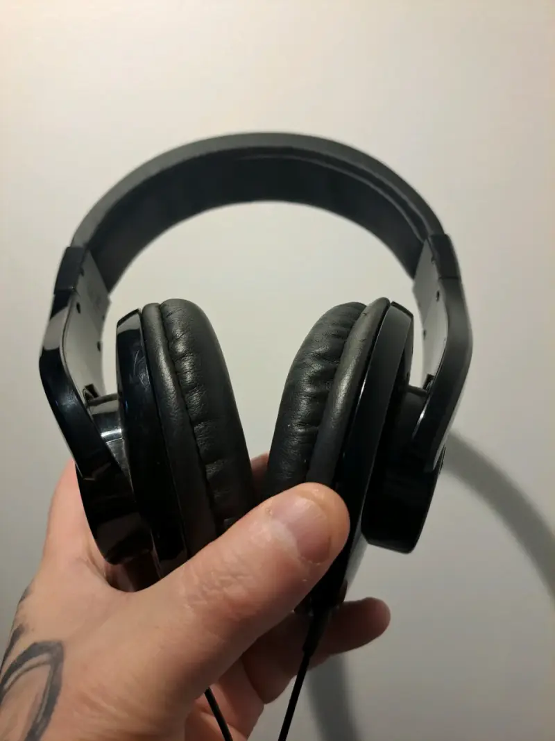 Audífonos Shure SRH240A - 1