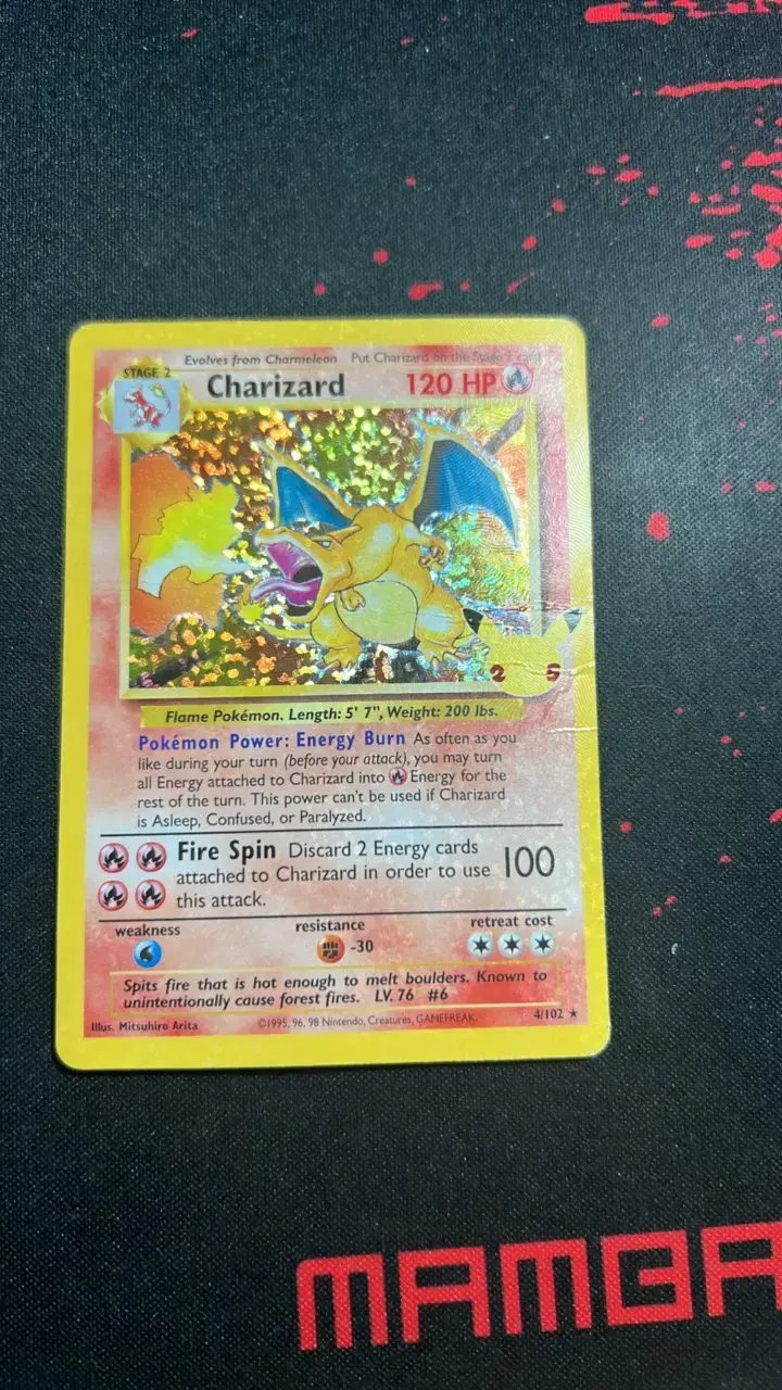 Pokemon TCG Charizard 1995 (4/102) - 1
