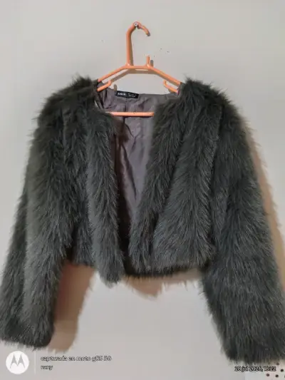 Chaqueta de piel sintética gris Shein - miniatura 3
