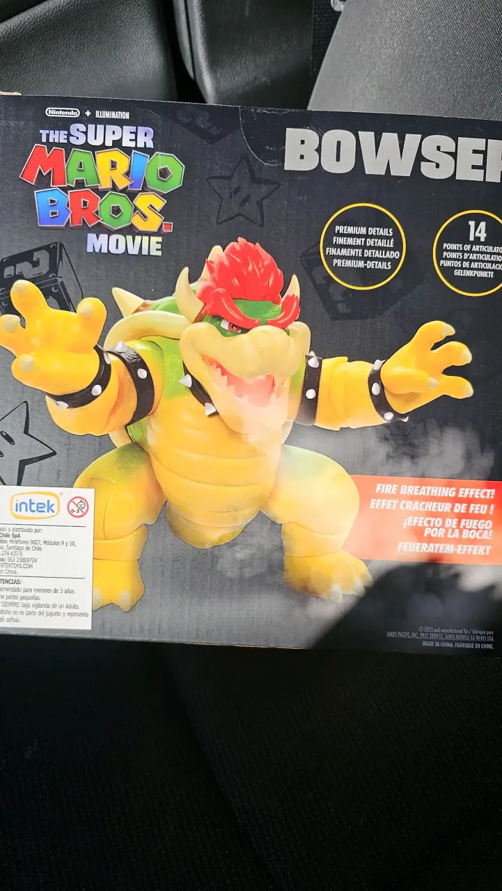 Figura de acción Bowser Super Mario Bros con efec - 2