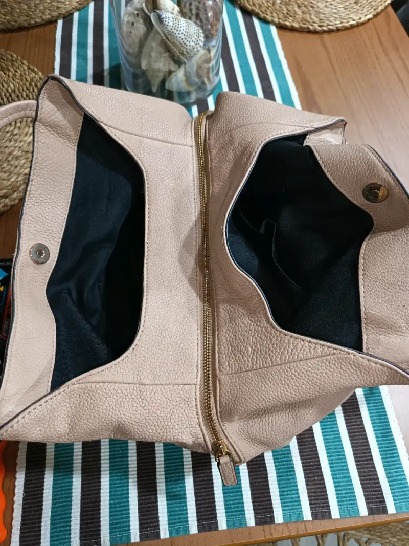 Cartera 100% cuero vince camuto modelo hobo - 5