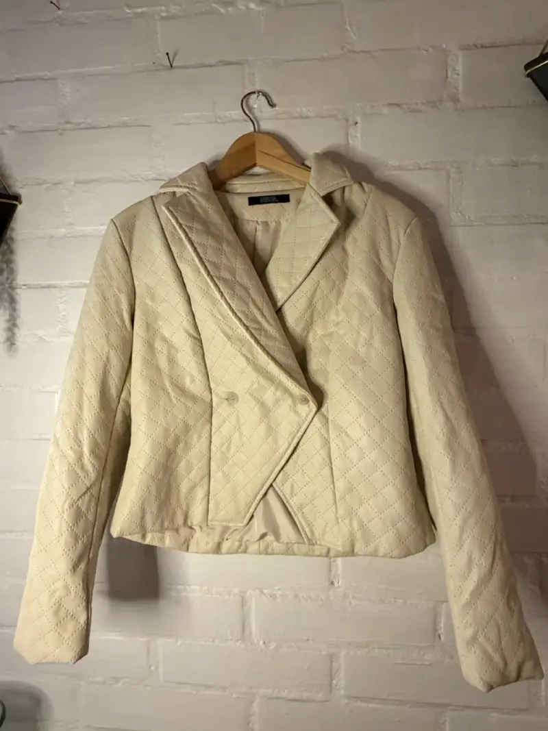 Chaqueta acolchada beige para mujer - 1