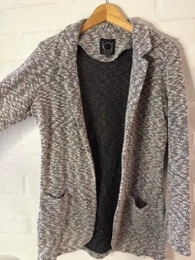 Blazer de punto gris para mujer iO - miniatura 3