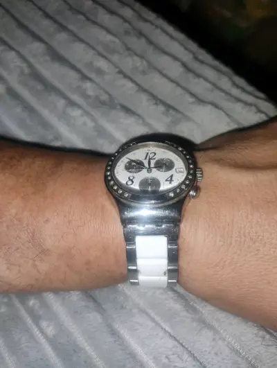 Reloj Swatch Blanco y Plateado con Cronógrafo - miniatura 6