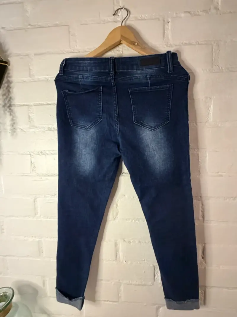 Jeans de Mujer Azul con Detalles de Perlas - 3