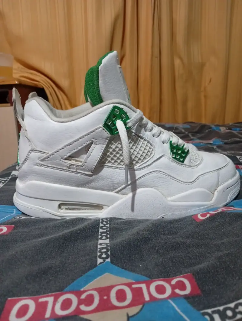 Zapatillas Jordan 4 "metallic green"