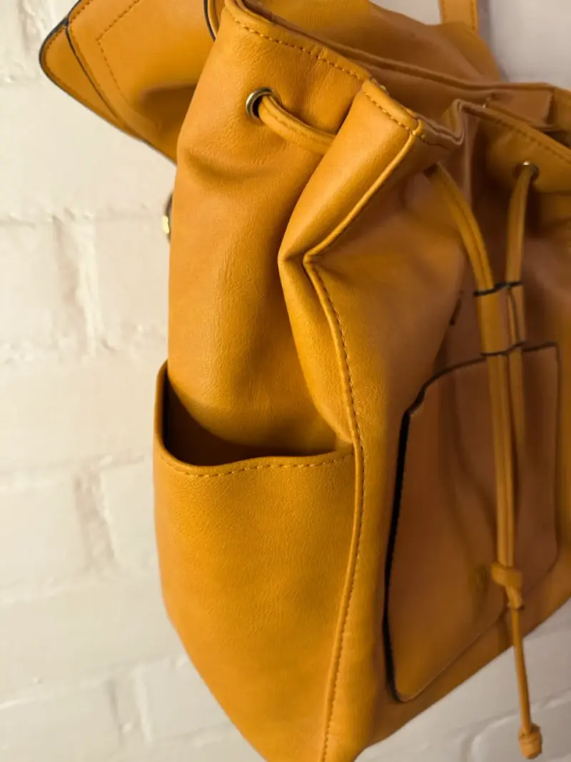 Mochila de cuero camel Lilás - 6