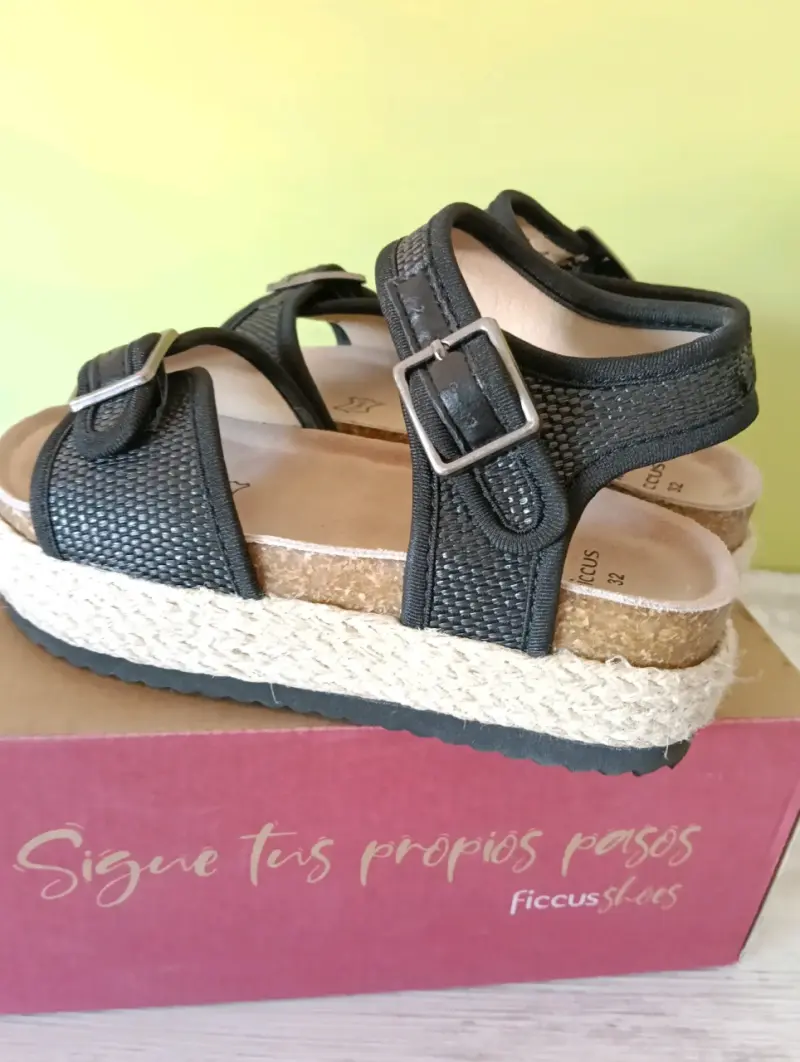 Sandalias de plataforma negras Ficcus talla 32 - 4