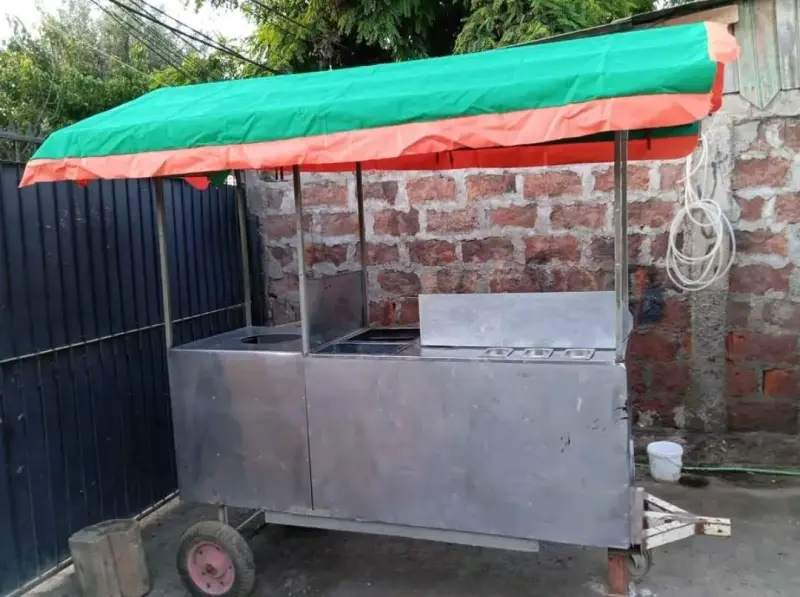 Carro de Comida Rápida con Techo y Ruedas - 2