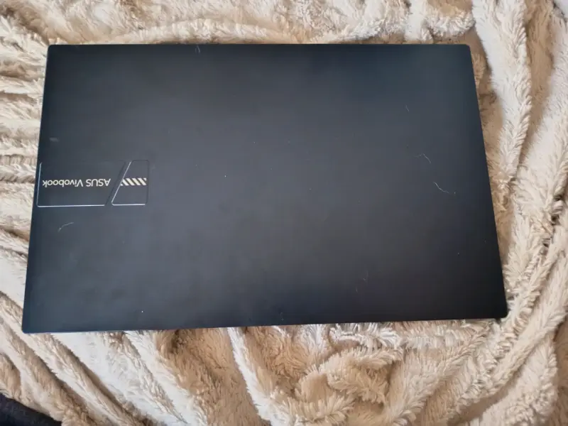 Laptop ASUS Vivobook AMD Ryzen 7 7730U 12GB RAM - 3