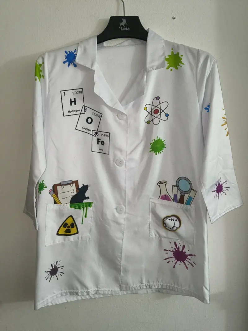 Delantal de laboratorio con diseño científico 🧪⚗️🔬⚛️ - 5